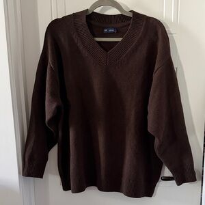 GAP Women's Dark Brown V-Neck Sweater